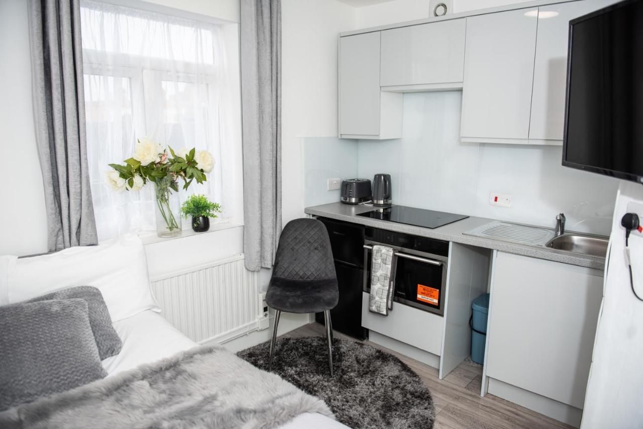 Small But Cozy Studio, Great Tube Connection Λονδίνο Εξωτερικό φωτογραφία