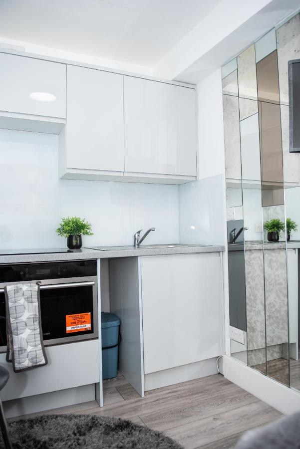Small But Cozy Studio, Great Tube Connection Λονδίνο Εξωτερικό φωτογραφία